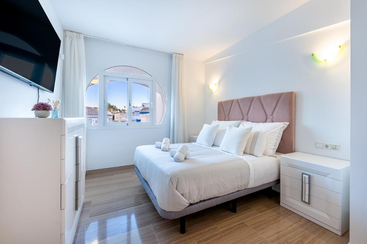 Atico Puerto Marina First Island With Sea Views And Rooftop Pool بينالماذينا المظهر الخارجي الصورة